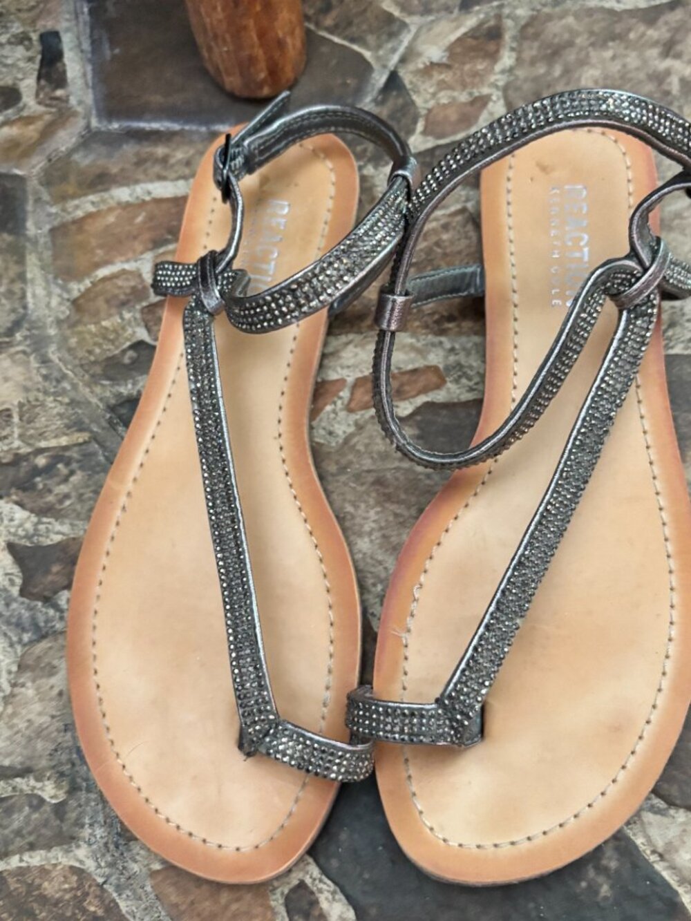 Kenneth Cole Reaction "Just Braid" Sandal Size 6.5